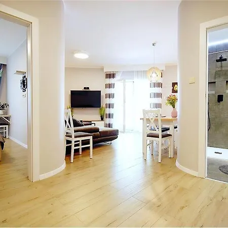 Silence Z Tarasem Parterowy Apartamento *