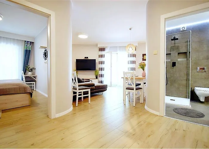 Silence Z Tarasem Parterowy Apartmán *